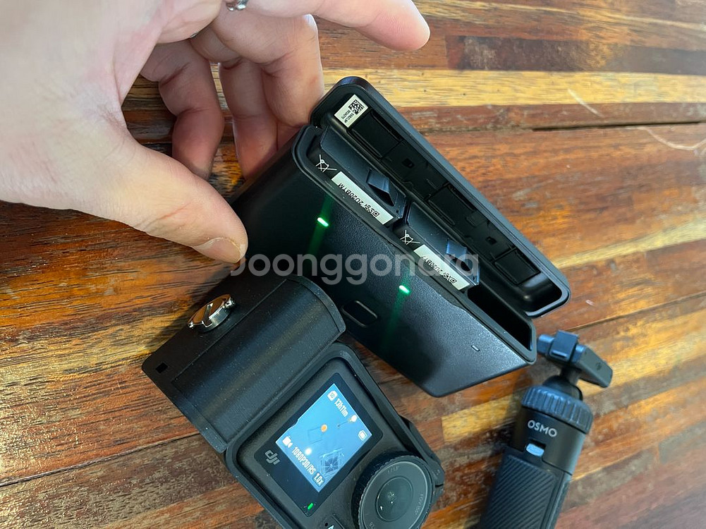 DJI 오즈모 액션 4 어드벤처 콤보--3