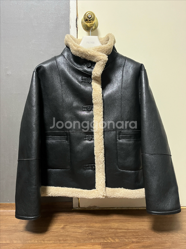 프리버07 하이넥 무스탕 / High neck faux leather--7