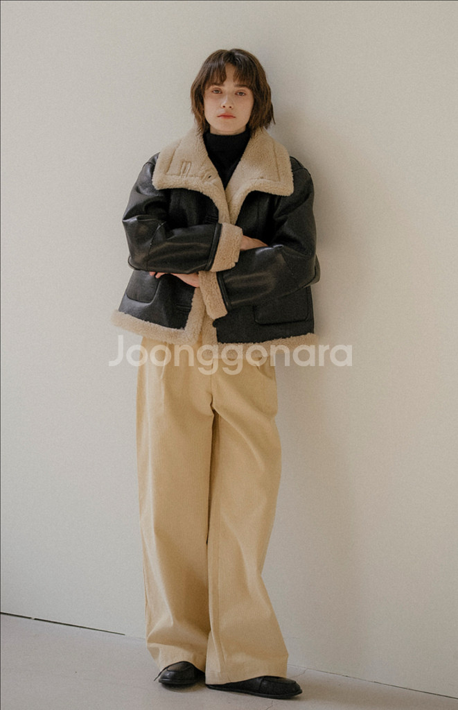 프리버07 하이넥 무스탕 / High neck faux leather--1