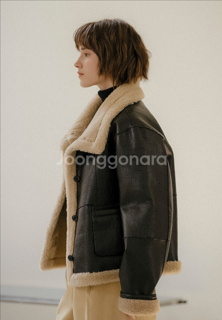 프리버07 하이넥 무스탕 / High neck faux leather--2