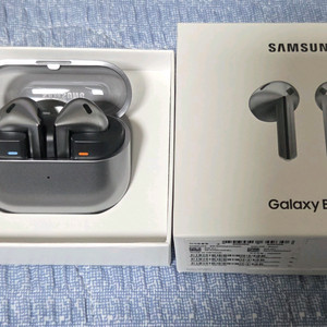 삼성 갤럭시 버즈3 실버