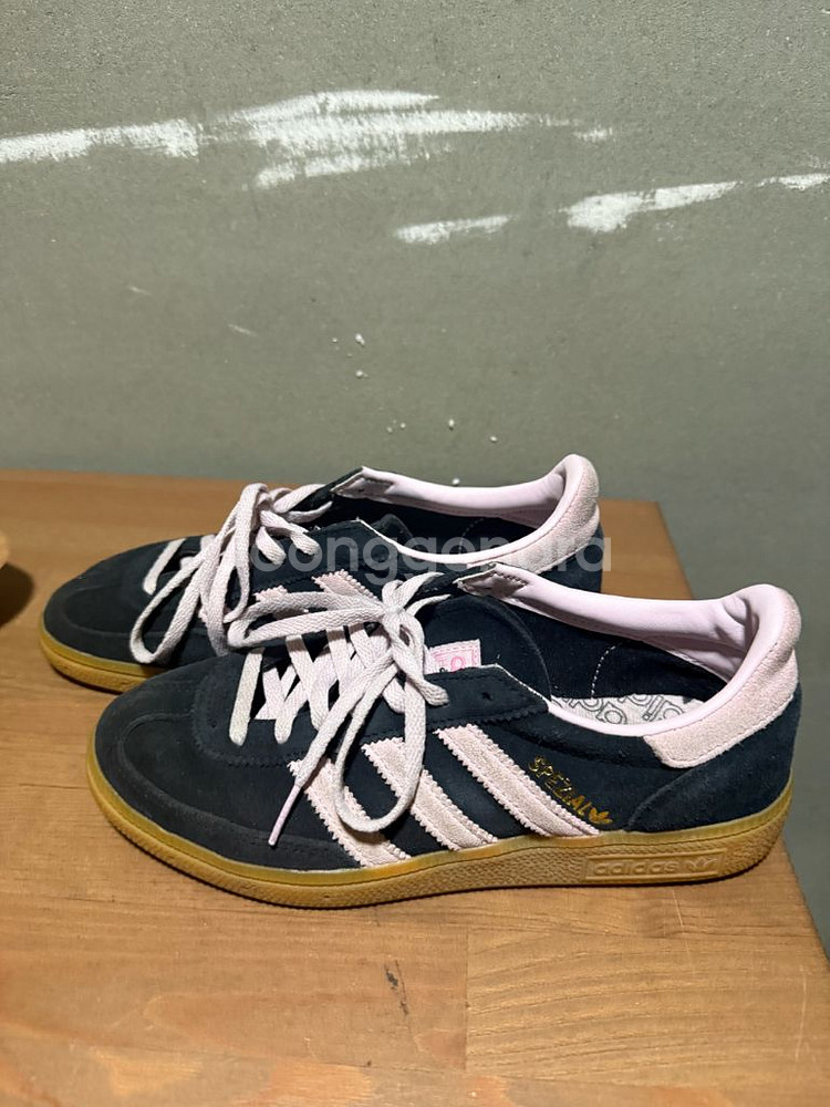 아디다스 스페지알 블랙핑크 235--0