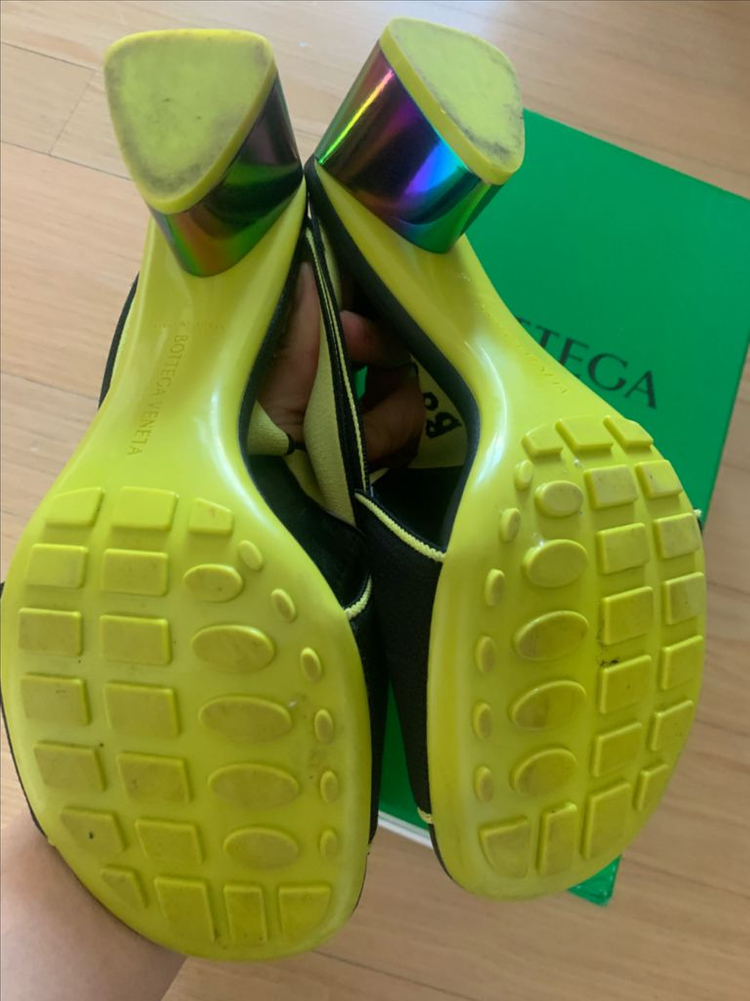 보테가베네타 샌들 37.5--3