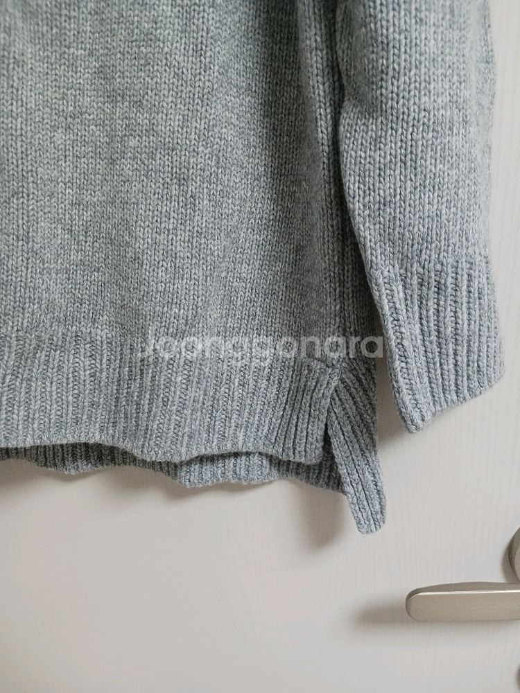 (새상품)일꼬르소 터틀넥 니트--2