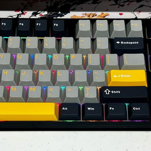 독거미 F108 Pro 키보드 블랙옐로우 그린축(리퍼축) 새거