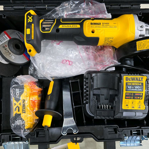 디월트 DCG405P2 무선 그라인더 세트