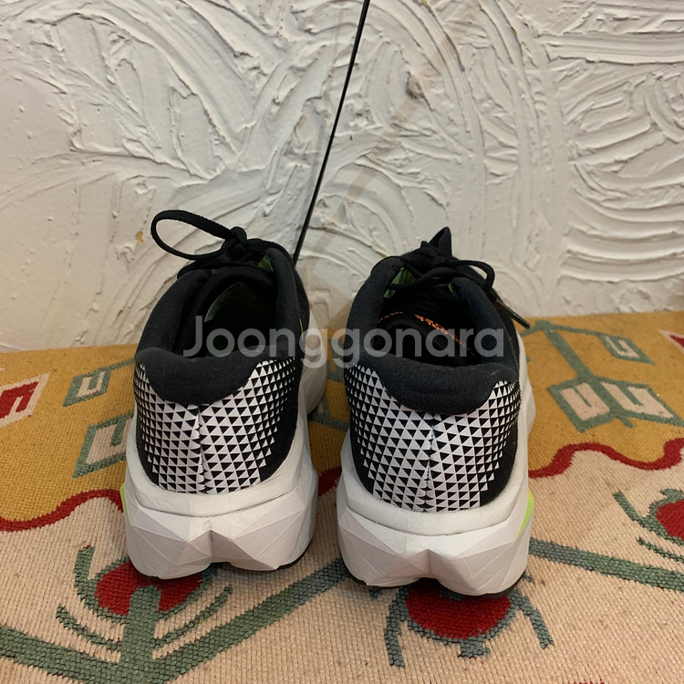 235 뉴발란스 퓨어셀 SC 트레이너 V3 런닝화--4