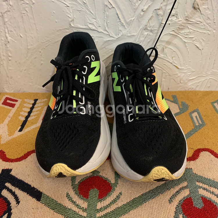 235 뉴발란스 퓨어셀 SC 트레이너 V3 런닝화--2