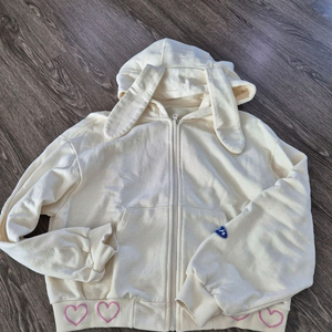 피치스 j1 후드집업 팔아요~