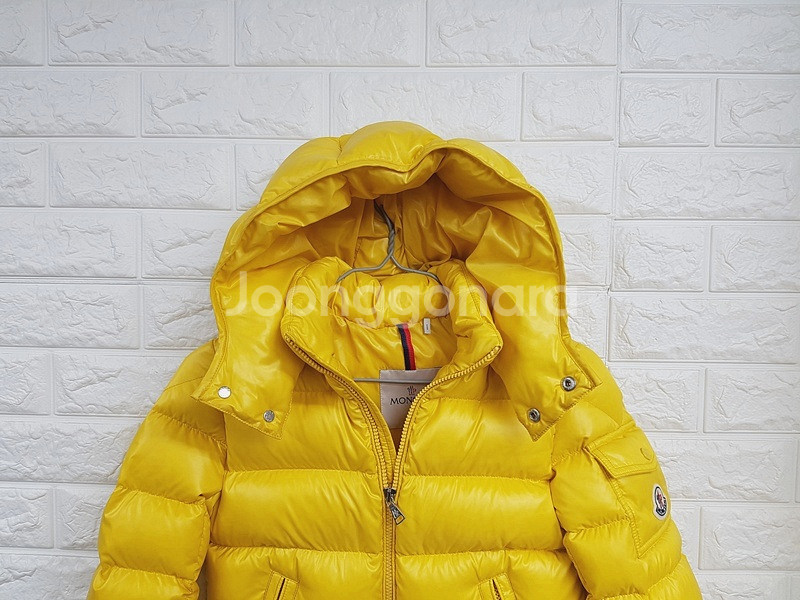 몽클레어 뉴 마야 패딩 점퍼 키즈130 8Y (정품)후드집업--1