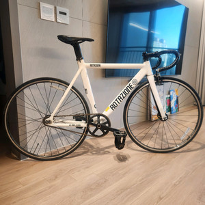 로타지오 픽시 자전거