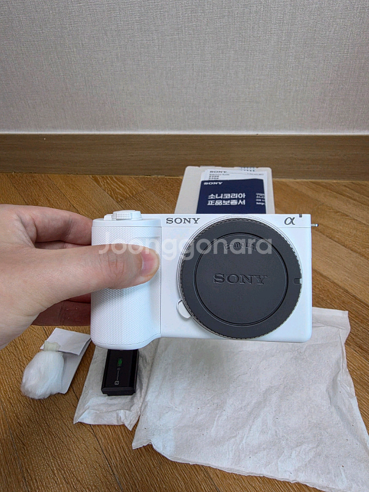 소니 zv-e10m2 / zv-e10 2세대 신형 화이트 바디--1