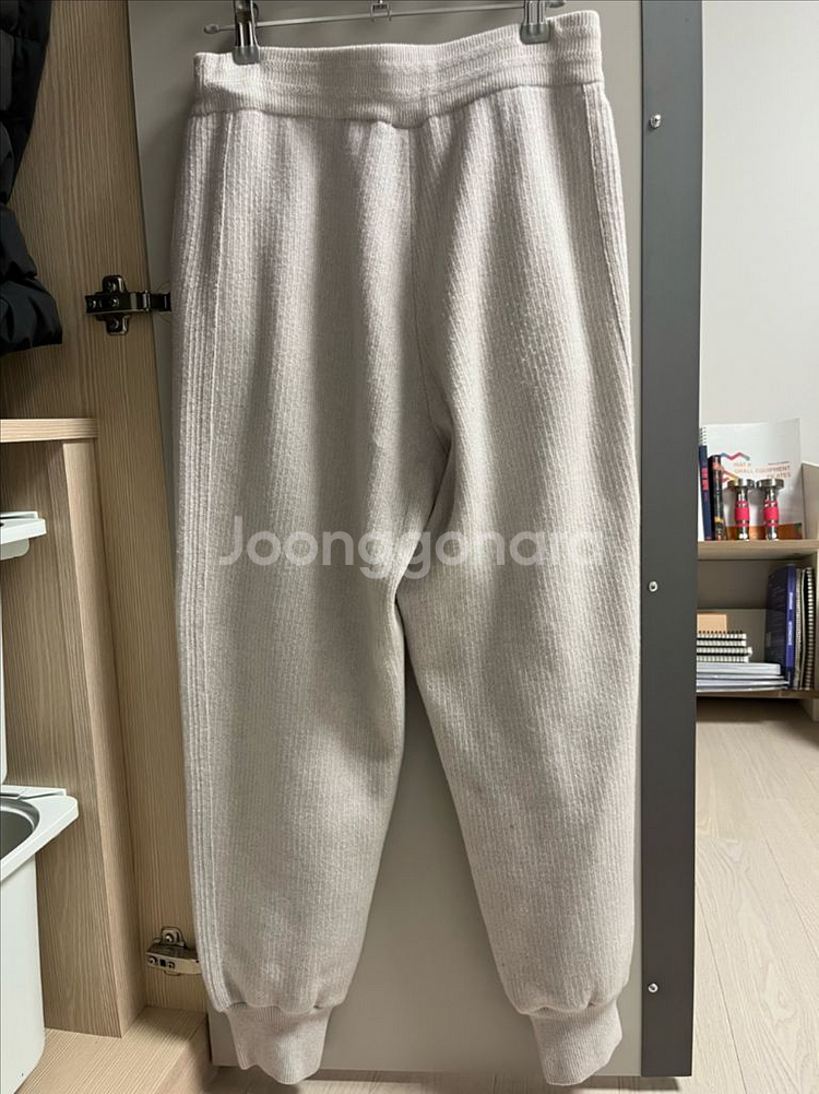 오브제 캐시미어 니트+바라클라바+조거팬츠 셋업--4