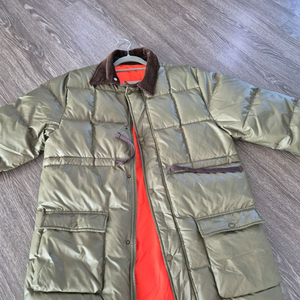 어쩌면잘 170 사이즈 다운패딩팔아요~