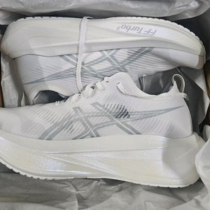 [265] 아식스 메가블라스트