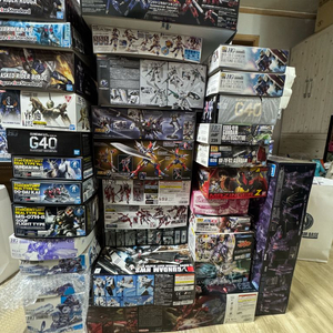 건담 프라모델 팝니다.