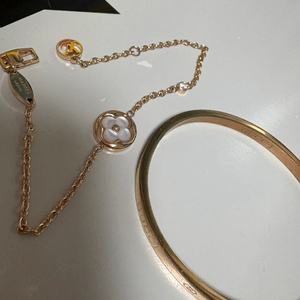 루이비통 블라썸 팔찌/구찌 뱅글 팔찌