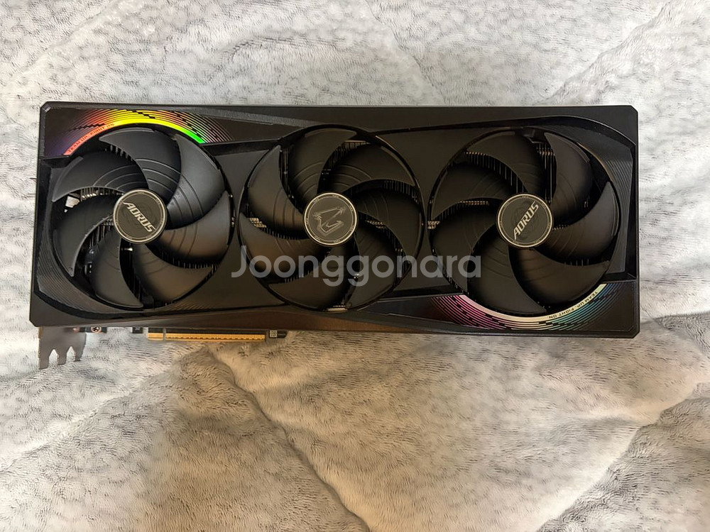 RTX 5090 어로스마스터 그래픽카드--5