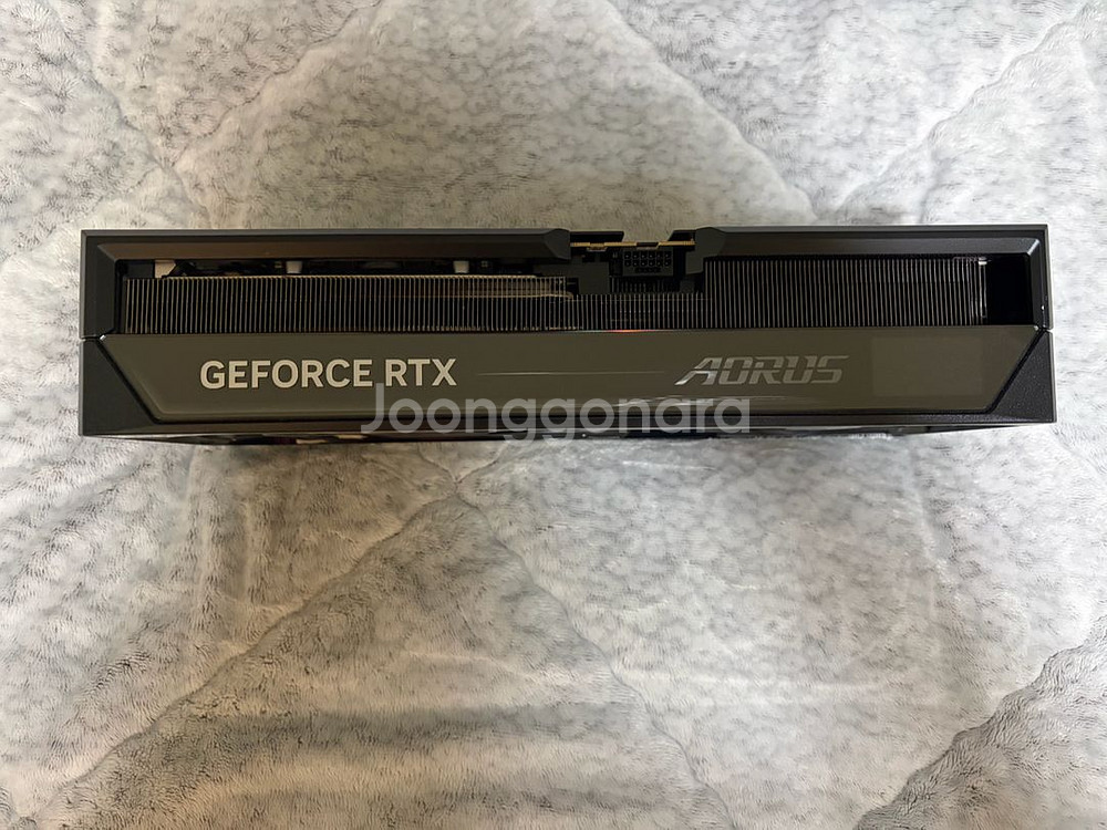 RTX 5090 어로스마스터 그래픽카드--3