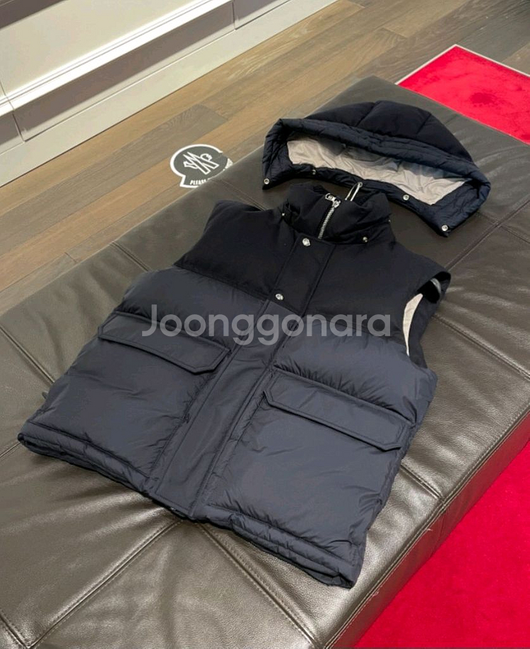 몽클레어 패딩베스트 네이비 2(95~100)--5