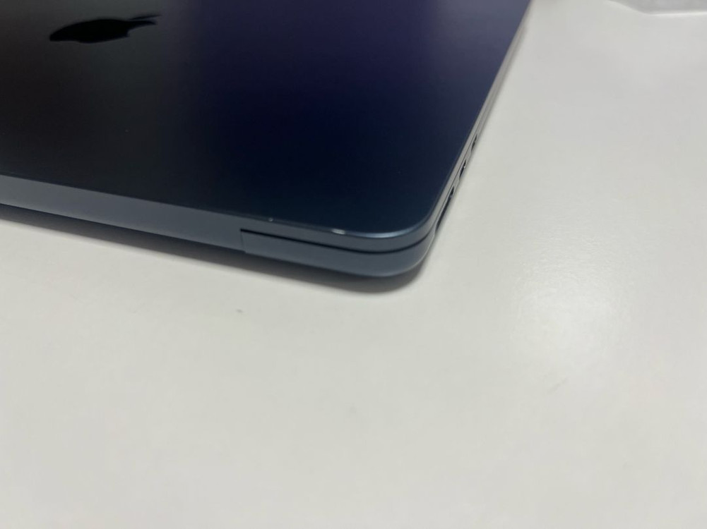 맥북에어 m2 미드나이트 13인치 256gb 배터리 99% 팝니다--3