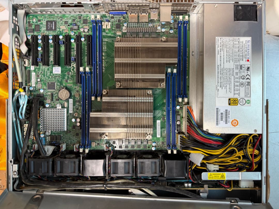 Supermicro 1U 서버 (X10DRL-i)