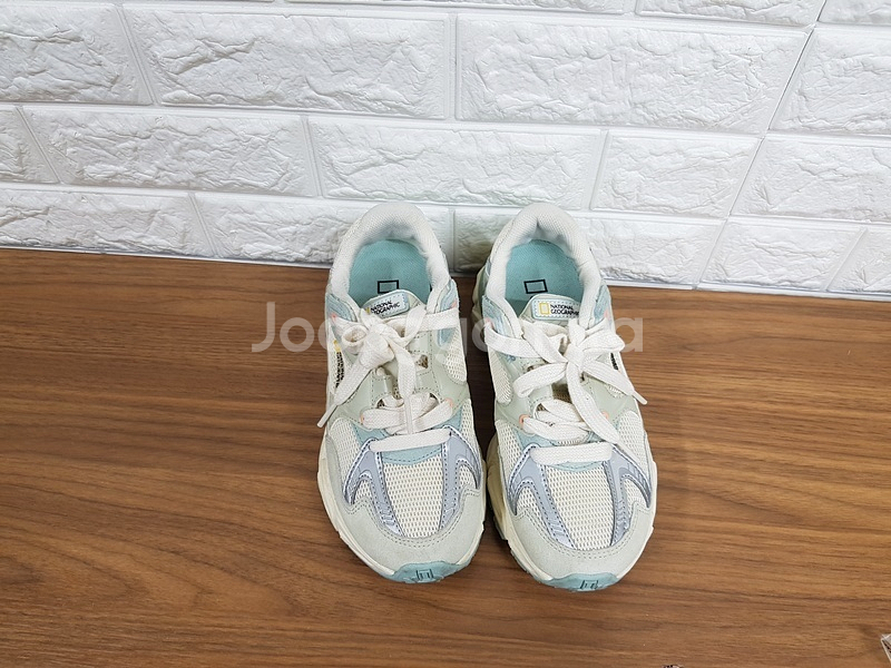 내셔널지오그래픽 운동화 230 (N245USN011 컨투어)--0