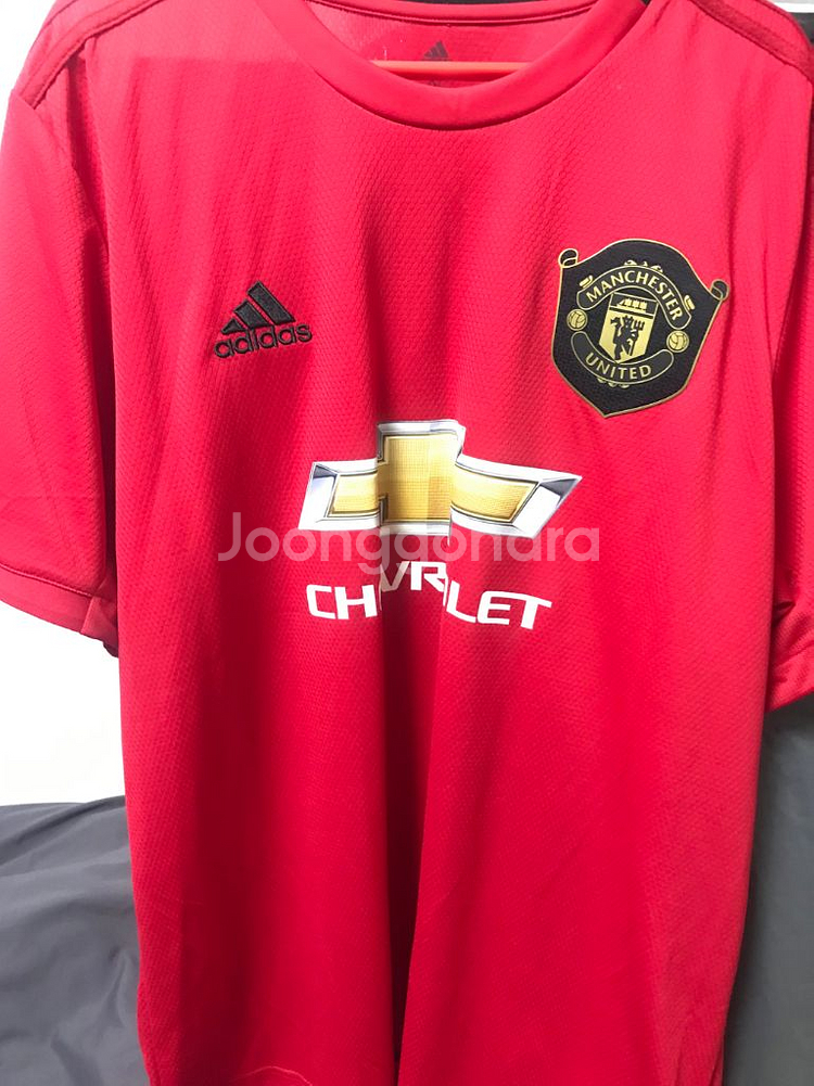 맨체스터 유나이티드(맨유) 19-20 유니폼 팝니다(해외xl) 네고 가능--0