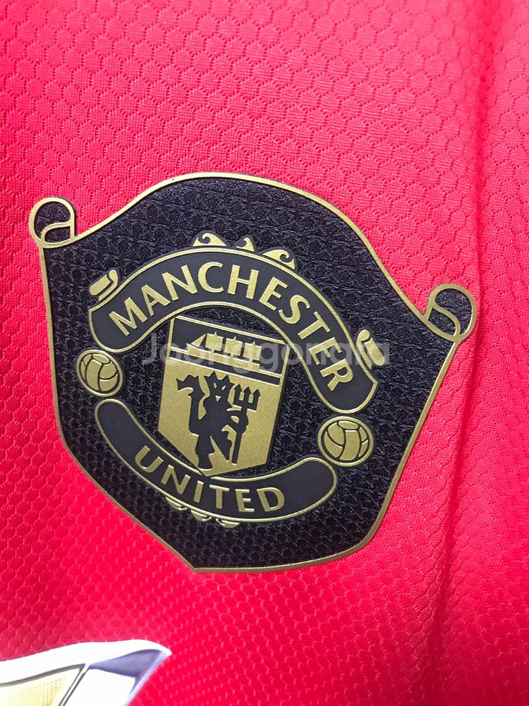 맨체스터 유나이티드(맨유) 19-20 유니폼 팝니다(해외xl) 네고 가능--3