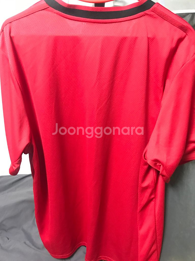 맨체스터 유나이티드(맨유) 19-20 유니폼 팝니다(해외xl) 네고 가능--5