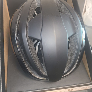 홍진 아이벡스2.0 M사이즈 검정 헬멧 팝니다