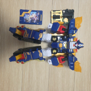 메탈카드봇 블랙후크