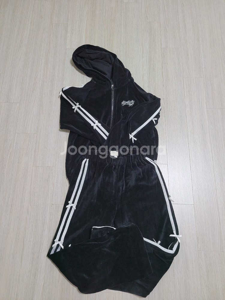 에어피쉬 안젤리나 셋업 블랙 J2사이즈--0