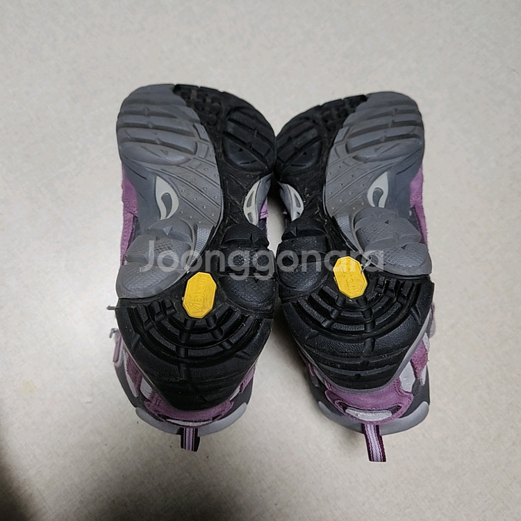 여성용 등산화 240--9