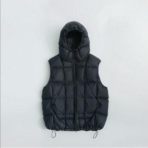 999휴머니티 어드벤처 구스 다운 베스트 (페이디드 네이비)