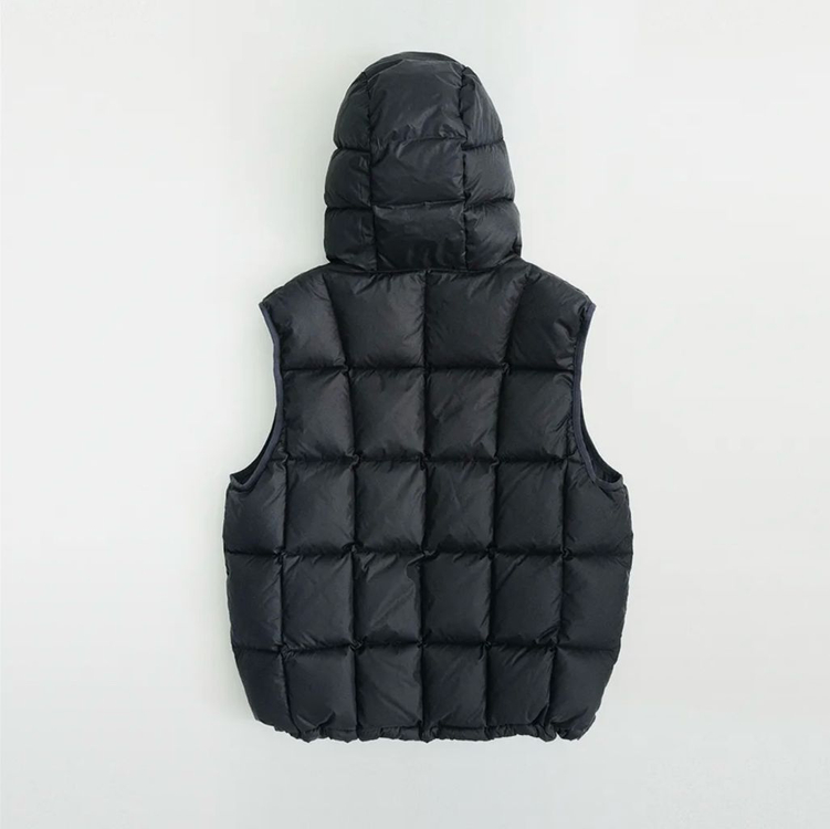 999휴머니티 어드벤처 구스 다운 베스트 (페이디드 네이비) 이미지