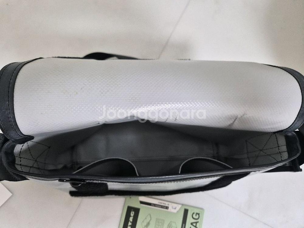 프라이탁 하와이파이브오 올실버--6