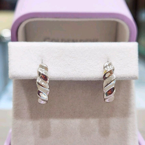 골든듀 엔텔로프 귀걸이 화골 18k 새상품