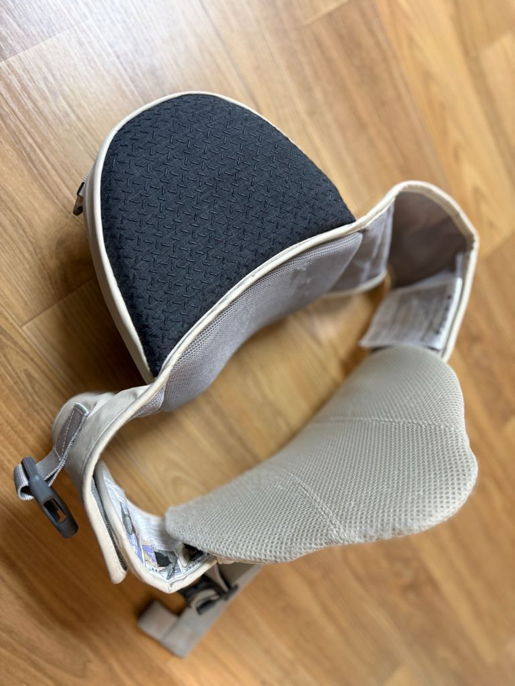 돗투돗X아이엔젤 아기띠 (힙시트포함) 이미지