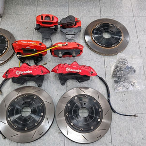 브렘보 4피스톤 브레이크 캘리퍼 세트 네오테크 세트.