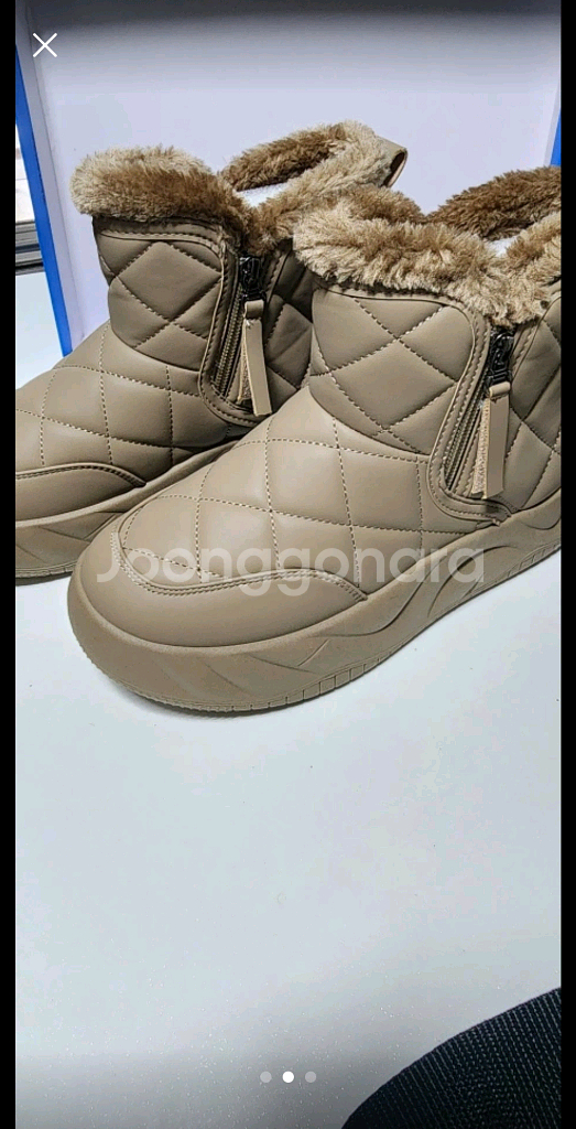 새상품/따뜻한 겨울 부츠 245--0