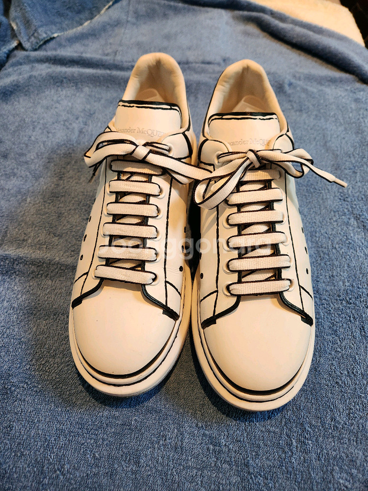 알렉산더 맥퀸 스니커즈 43사이즈--0