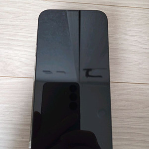 아이폰 16e 자급제 블랙 128g 팝니다