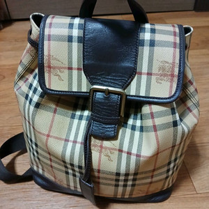 버버리 체크 패턴 숄더백
