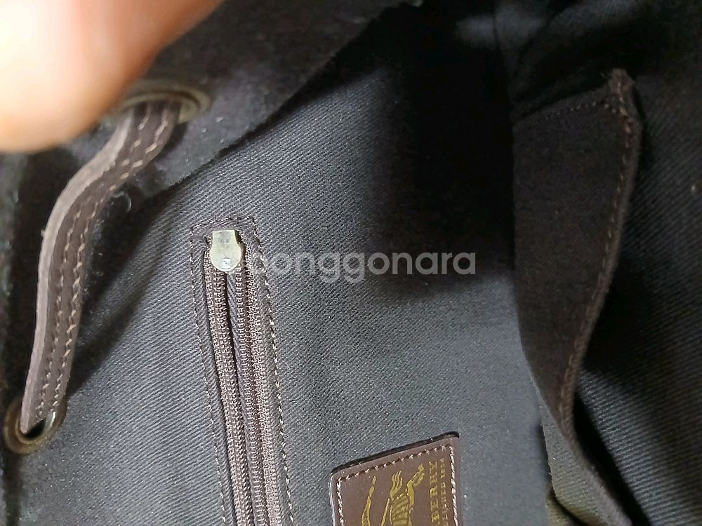 버버리 체크 패턴 숄더백--9