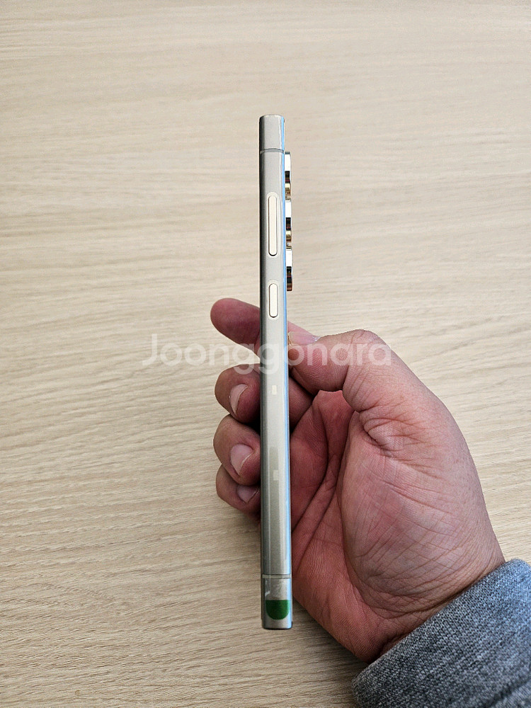 갤럭시 S24울트라 512g 리퍼 올갈이 팝니다--2