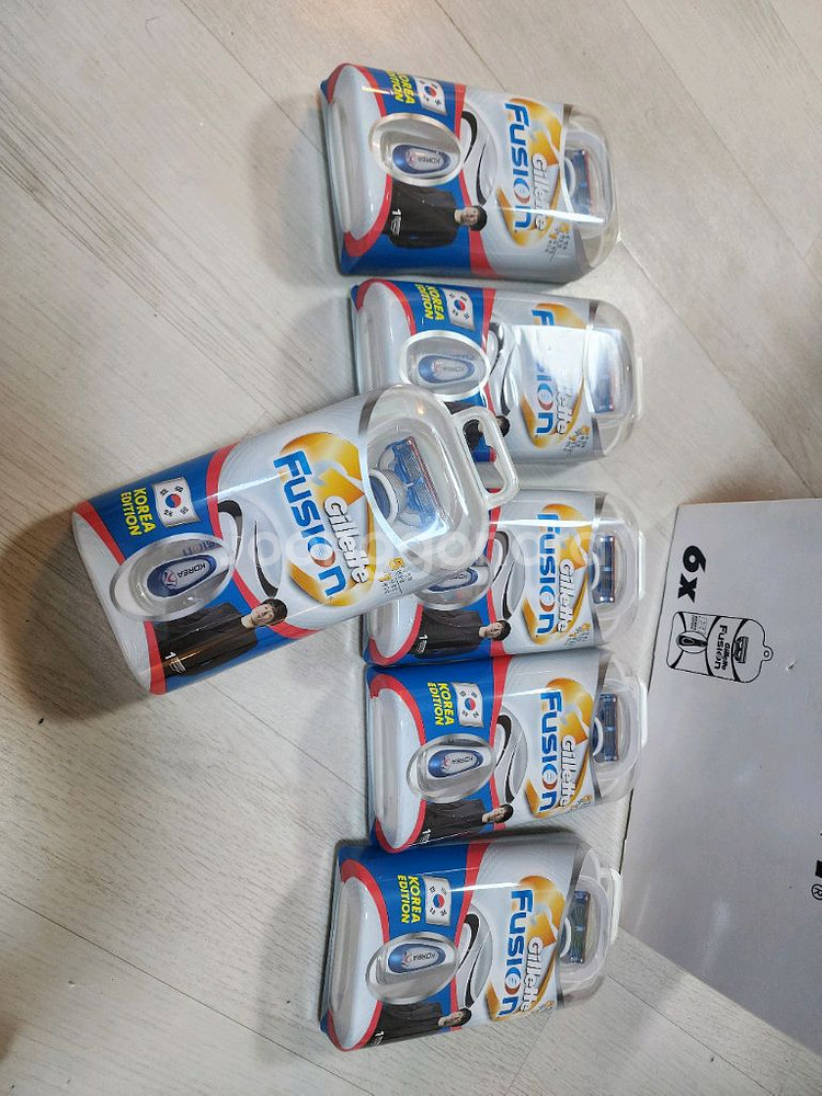 박지성 에디션 질레트 면도기--1