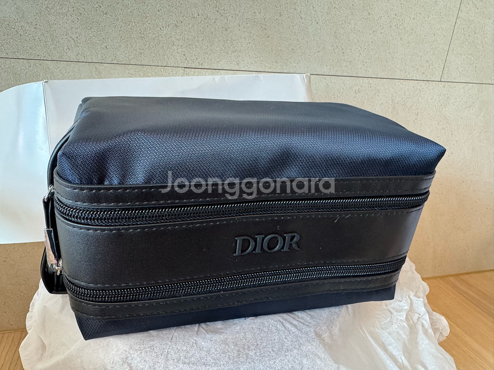 디올 뷰티 파우치--0