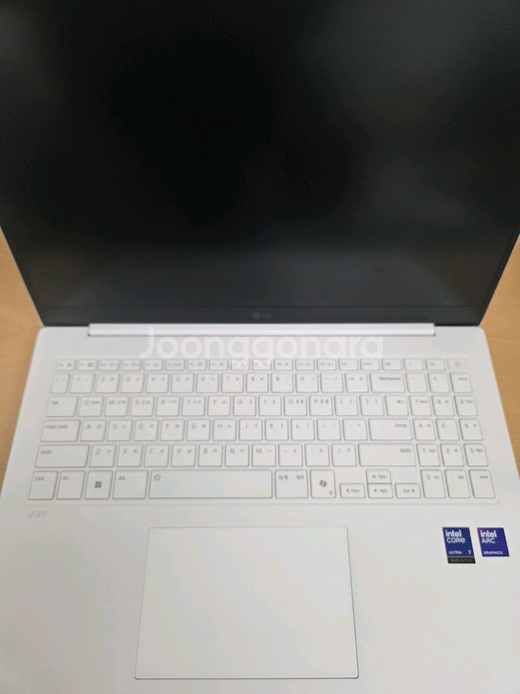 LG 그램 16인치 노트북--4