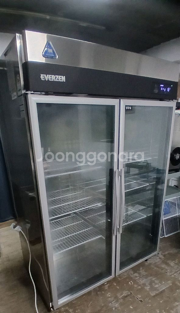 [2022년10월식]에버젠 45박스 간냉식 유리문 냉장고 팝니다. S급--0